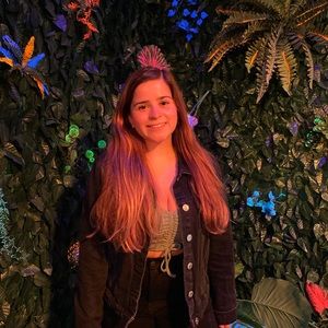 Meet your Posher, Linda